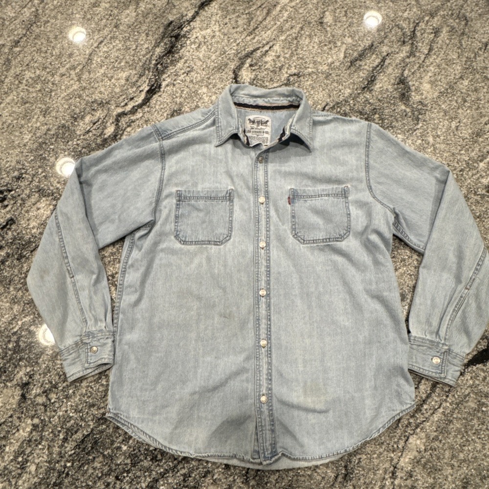 Levi's Denim Button Down Shirt Light Blue Mens XL Vintage Red Tab #846